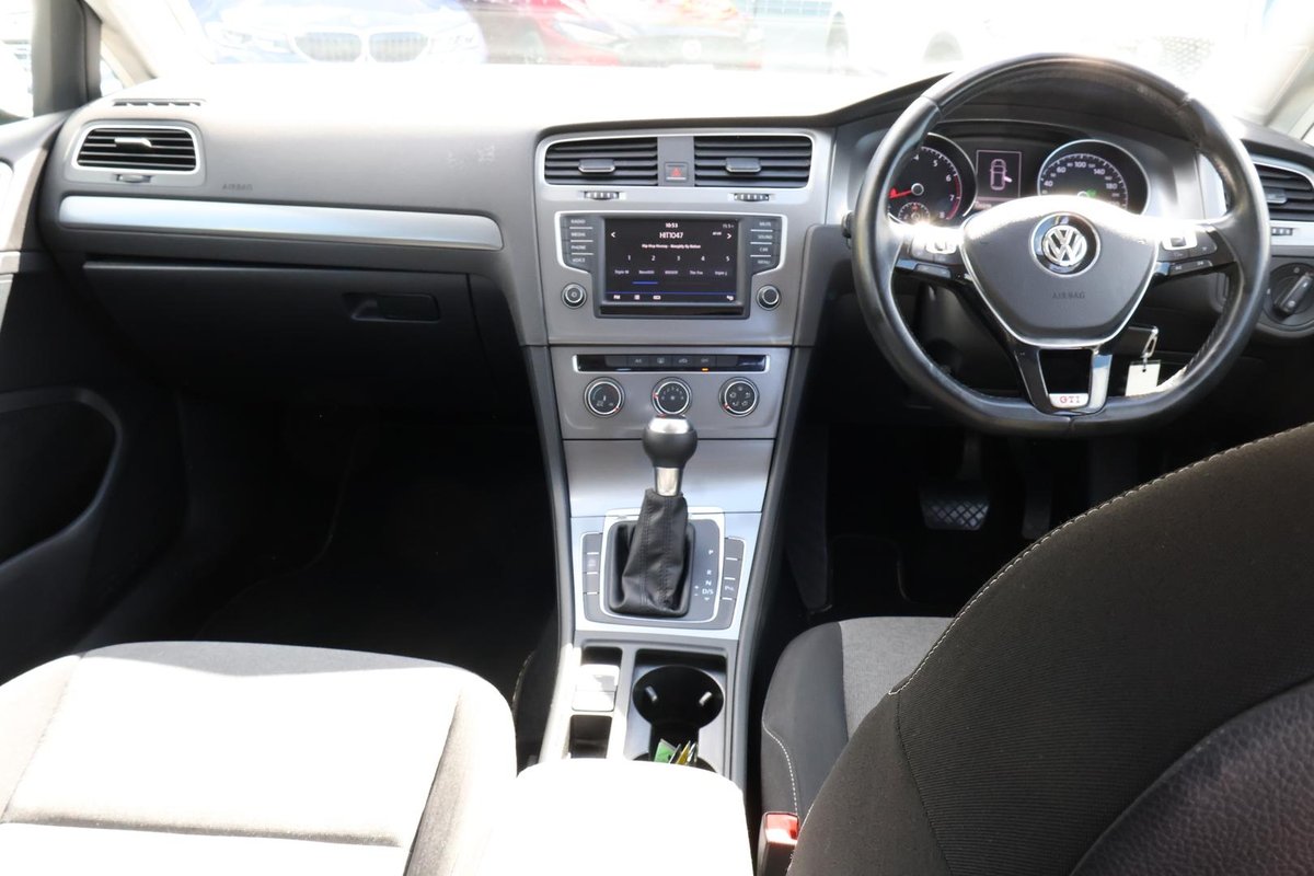 2016 Volkswagen Golf 92TSI Trendline 7 MY16 image 8