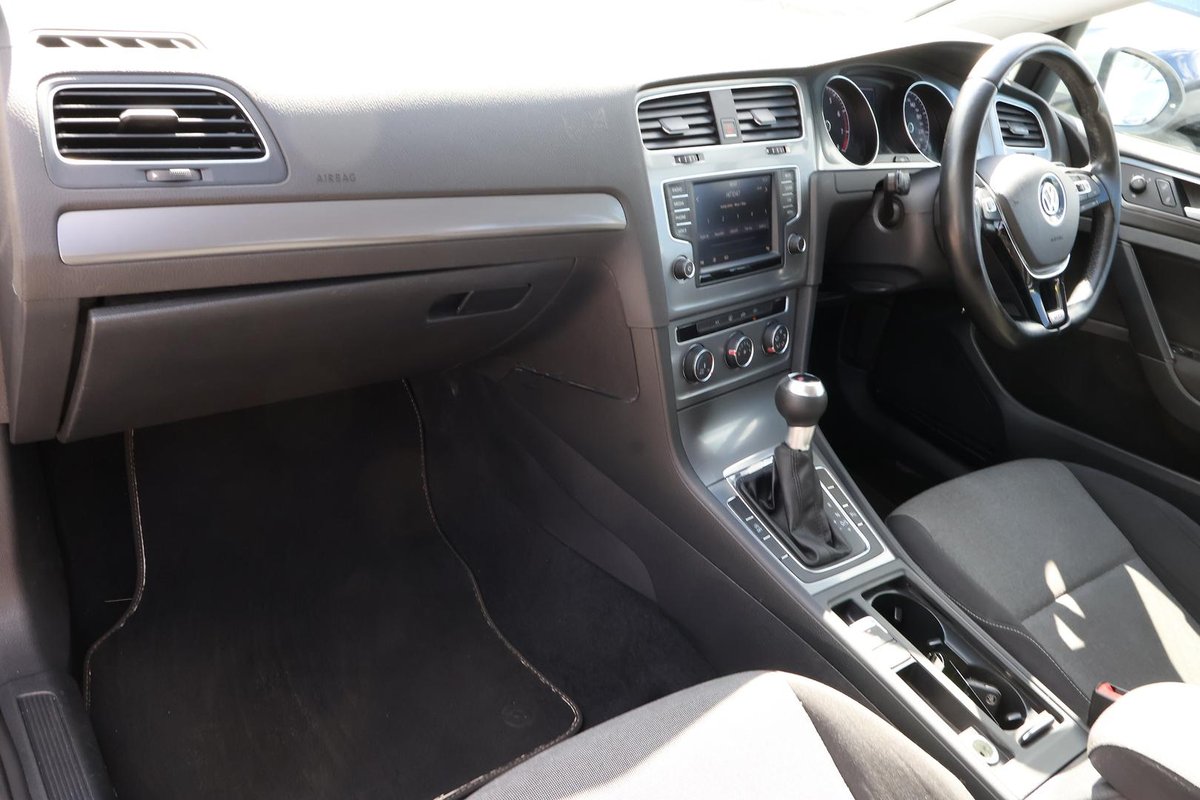 2016 Volkswagen Golf 92TSI Trendline 7 MY16 image 23