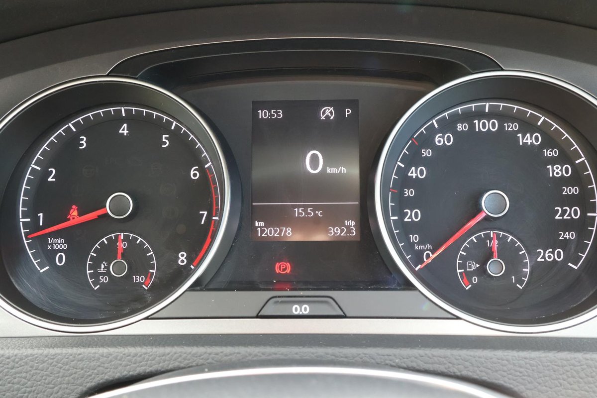2016 Volkswagen Golf 92TSI Trendline 7 MY16 image 13