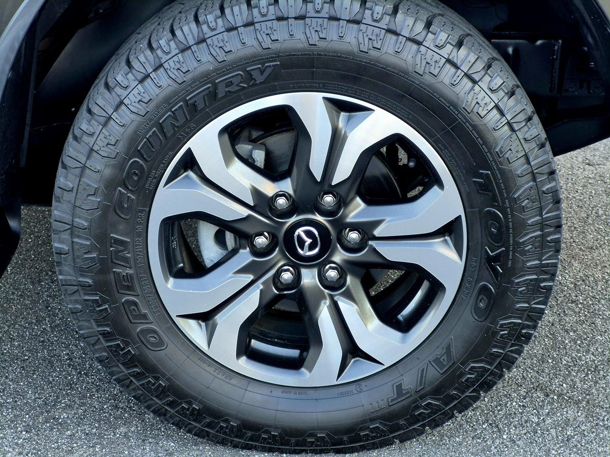 2018 Mazda BT-50 XTR Hi-Rider UR 4x2 image 21