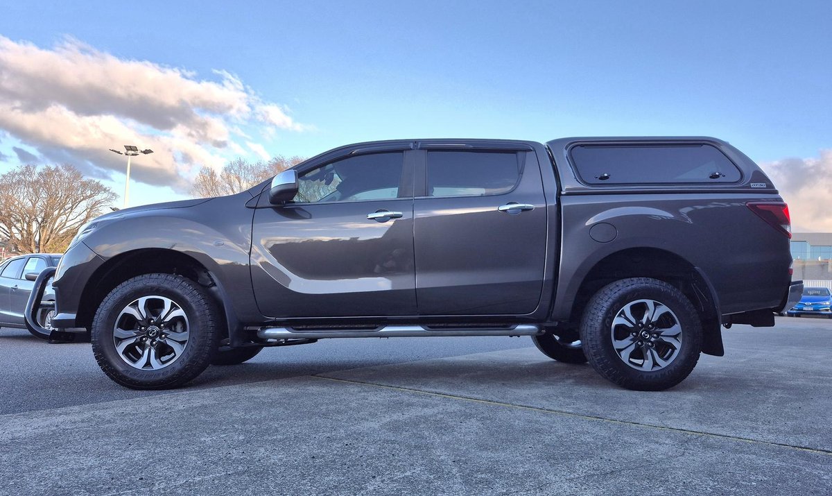2018 Mazda BT-50 XTR Hi-Rider UR 4x2 image 30