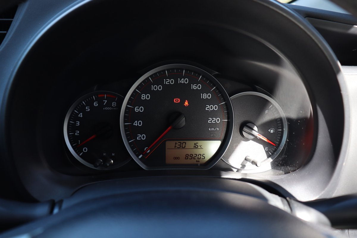 2013 Toyota Yaris YR NCP130R image 12