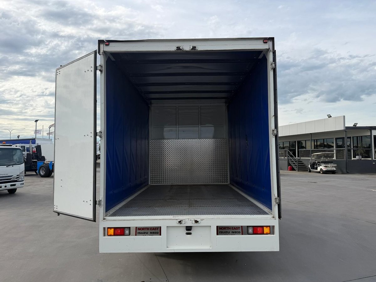 2024 Hino 300 Series 616 image 14