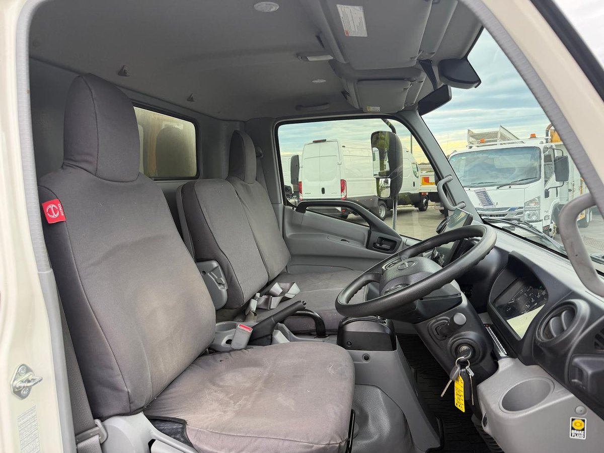 2024 Hino 300 Series 616 image 17