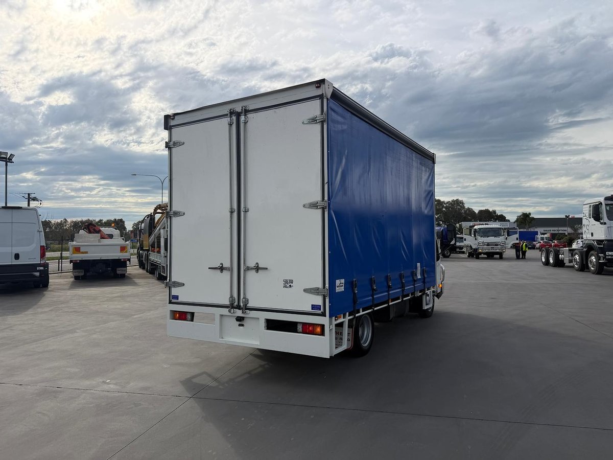 2024 Hino 300 Series 616 image 7