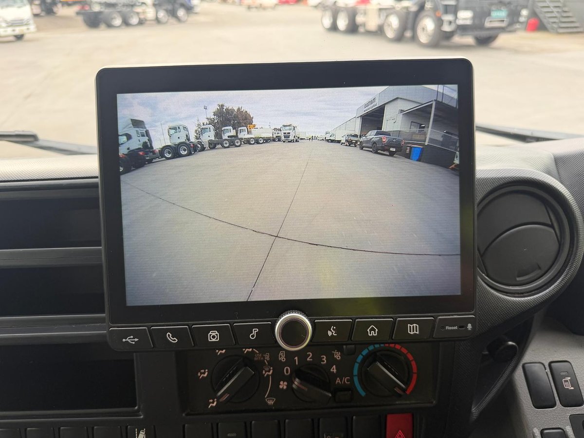 2024 Hino 300 Series 616 image 21