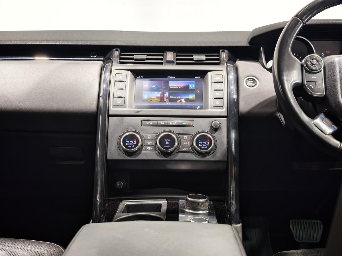 2017 Land Rover Discovery TD6 SE Series 5 MY17 4X4 Dual Range image 15