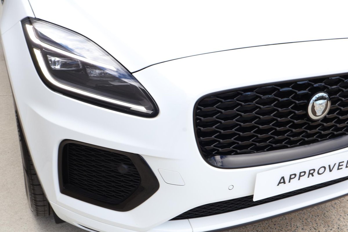 2024 Jaguar E-PACE P250 R-Dynamic SE X540 MY24.5 AWD image 17