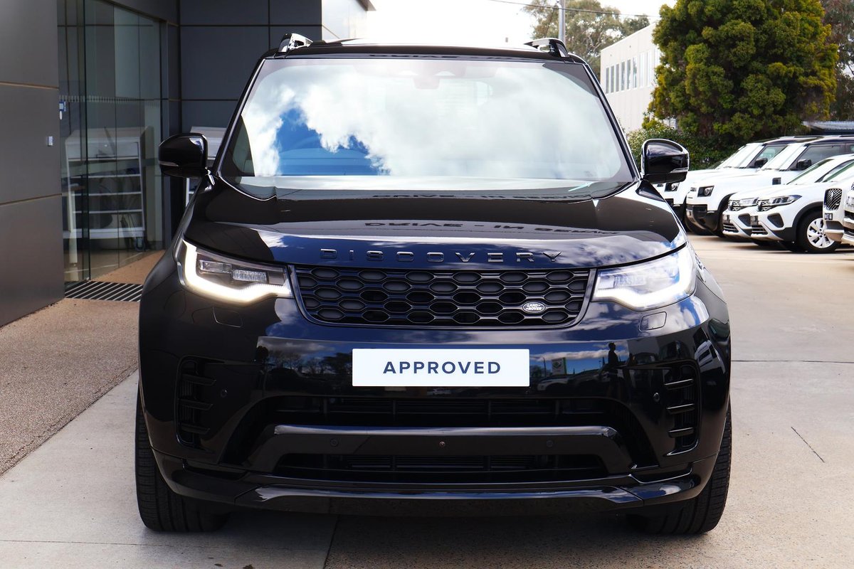 2026 Land Rover Discovery D350 Dynamic SE Series 5 MY26 4X4 image 7