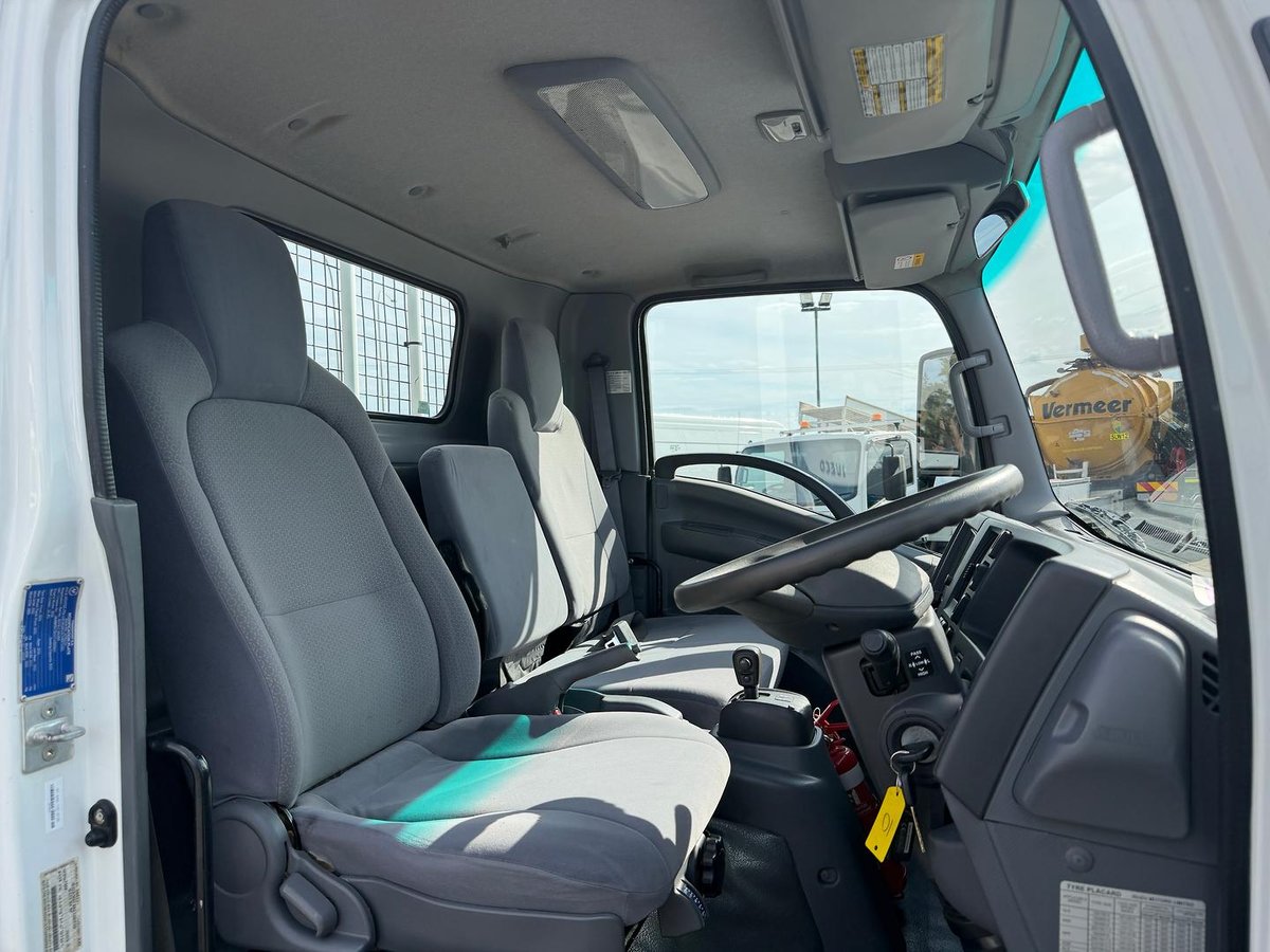 2019 Isuzu N Series NPS 45/75-155 image 20