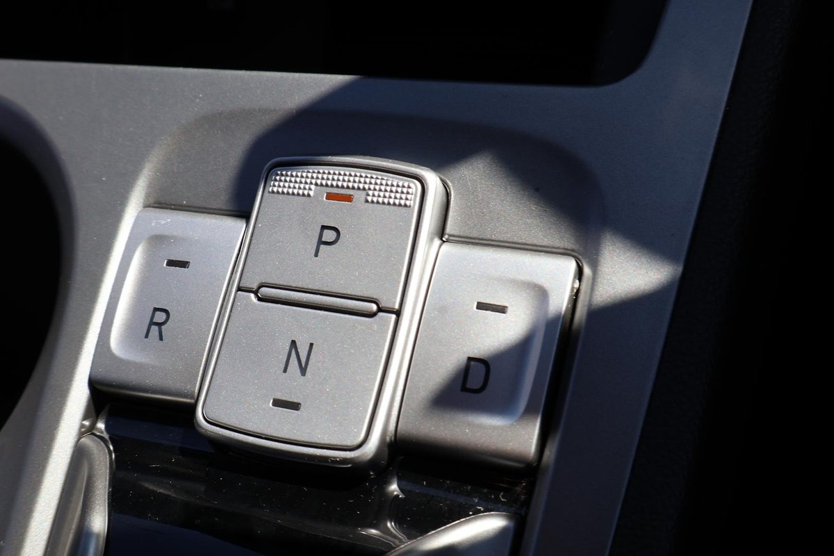 2020 Hyundai Kona Electric Elite OSEV.2 MY20 image 19
