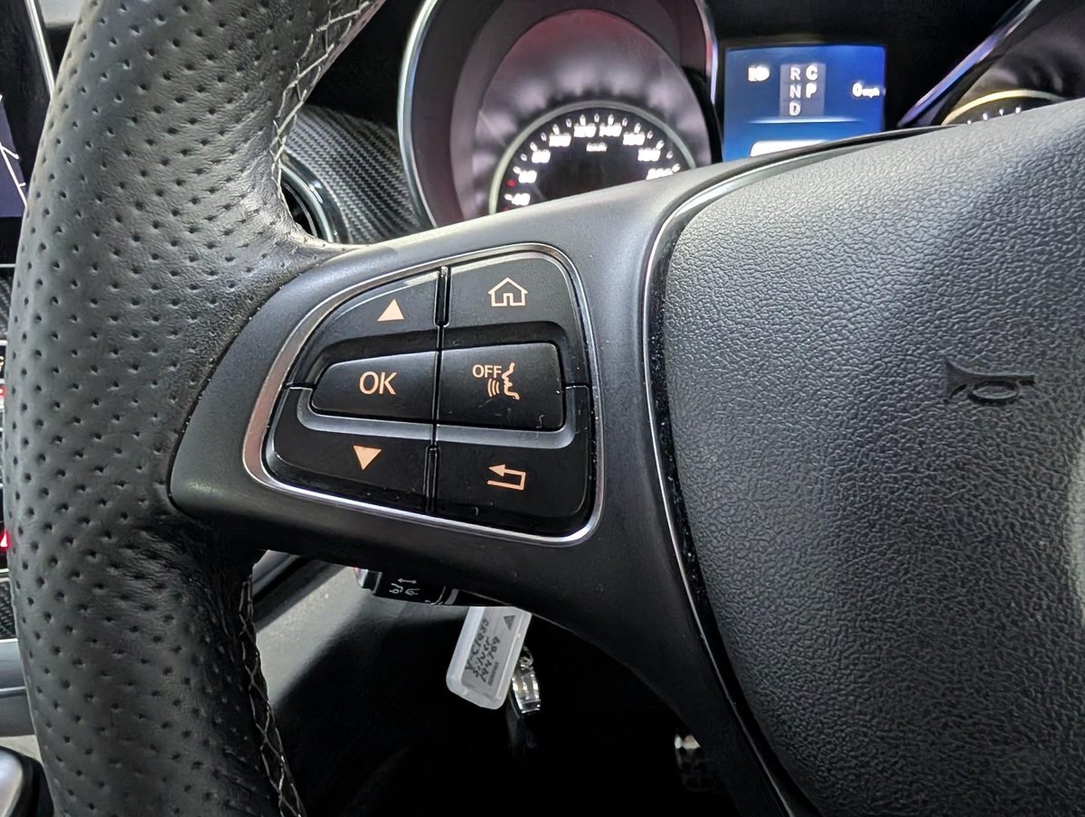 2024 Mercedes-Benz V-Class V300 d AMG Avantgarde 447 image 36