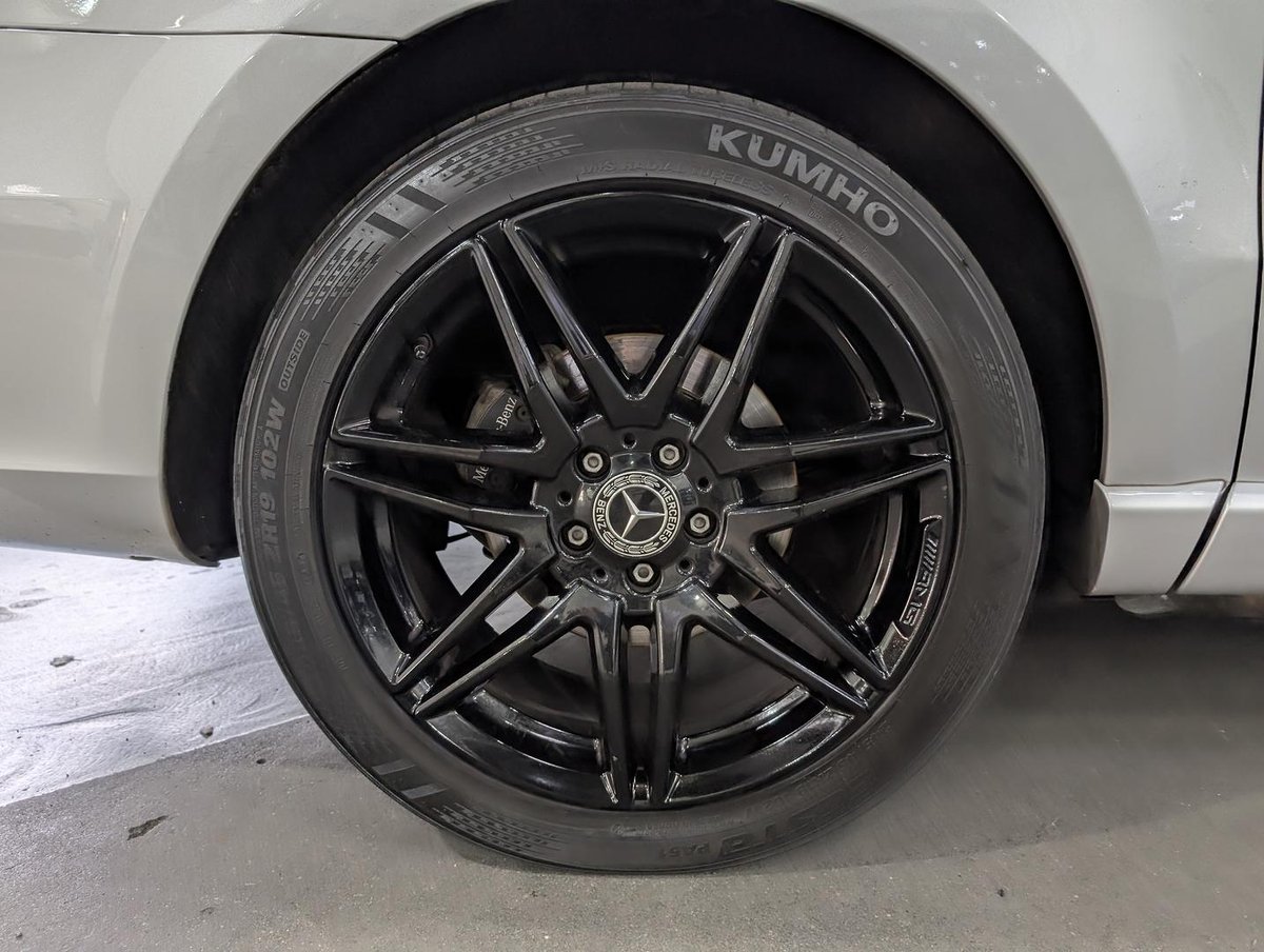 2024 Mercedes-Benz V-Class V300 d AMG Avantgarde 447 image 23