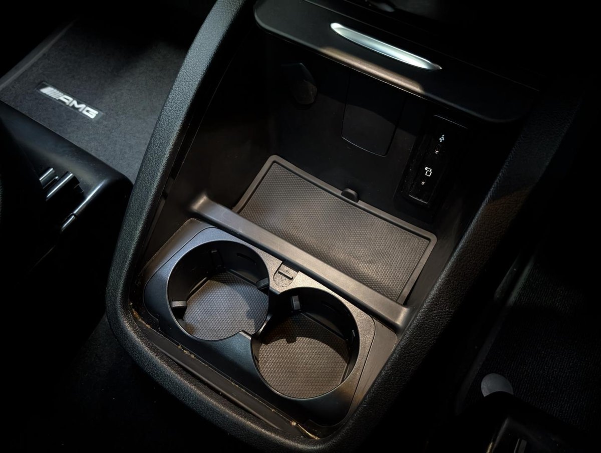 2024 Mercedes-Benz V-Class V300 d AMG Avantgarde 447 image 40