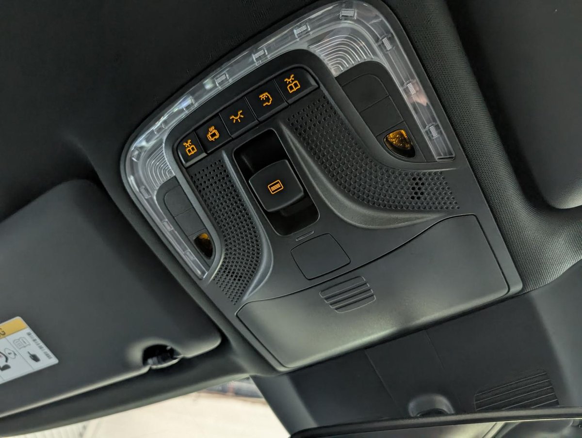 2024 Mercedes-Benz V-Class V300 d AMG Avantgarde 447 image 41