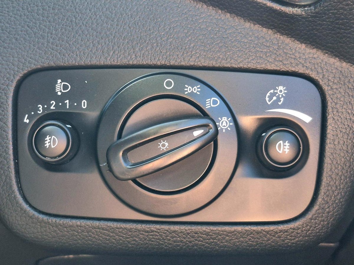 2017 Ford Escape Trend ZG AWD image 18