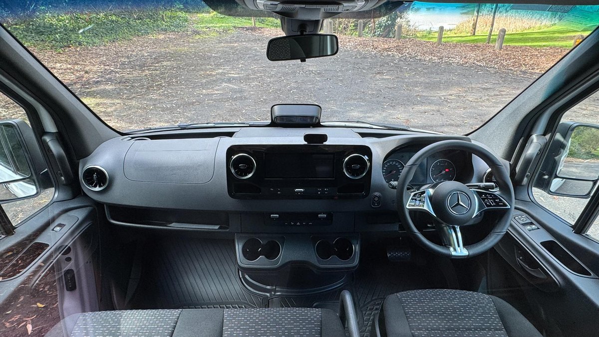 2026 Mercedes-Benz Sprinter image 17