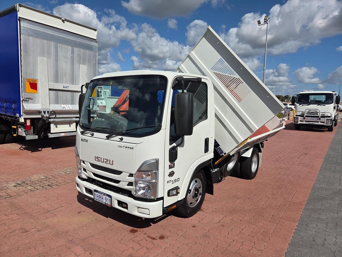 2022 Isuzu Nmr60-150  Amt 3 Way Tipper image 19