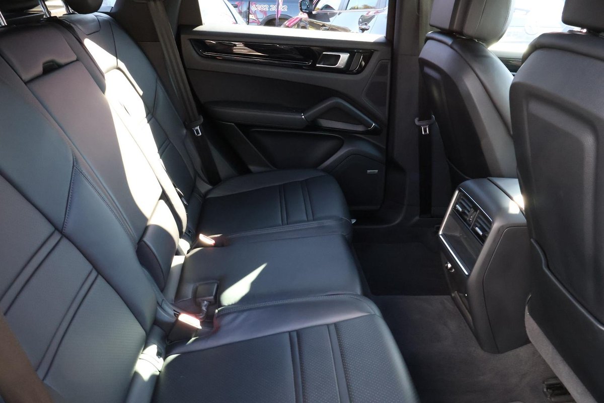 2021 Porsche Cayenne 9YA MY22 4X4 On Demand image 18