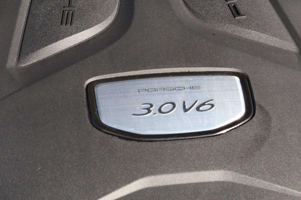 2021 Porsche Cayenne 9YA MY22 4X4 On Demand image 12