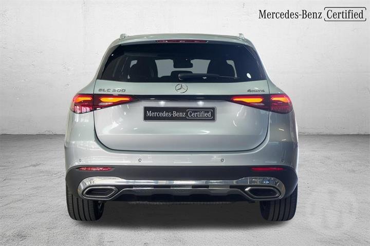 2025 Mercedes-Benz GLC-Class GLC200 X254 Four Wheel Drive image 7
