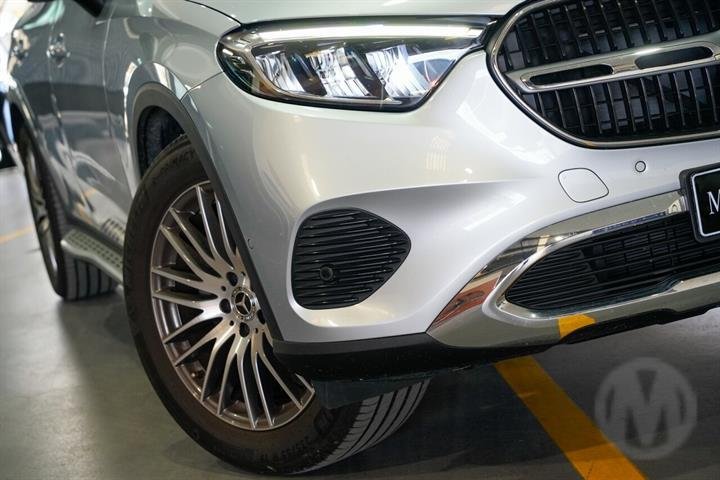 2025 Mercedes-Benz GLC-Class GLC200 X254 Four Wheel Drive image 8