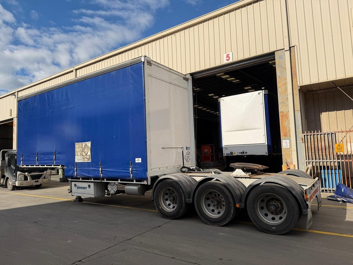 2023 Vawdrey 12P Drop Deck image 22