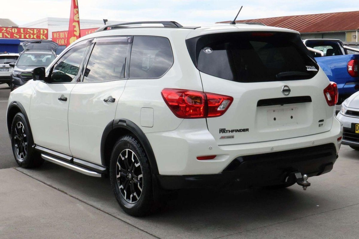 2019 Nissan Pathfinder ST+ N-TREK R52 Series III MY19 4X4 On Demand image 7