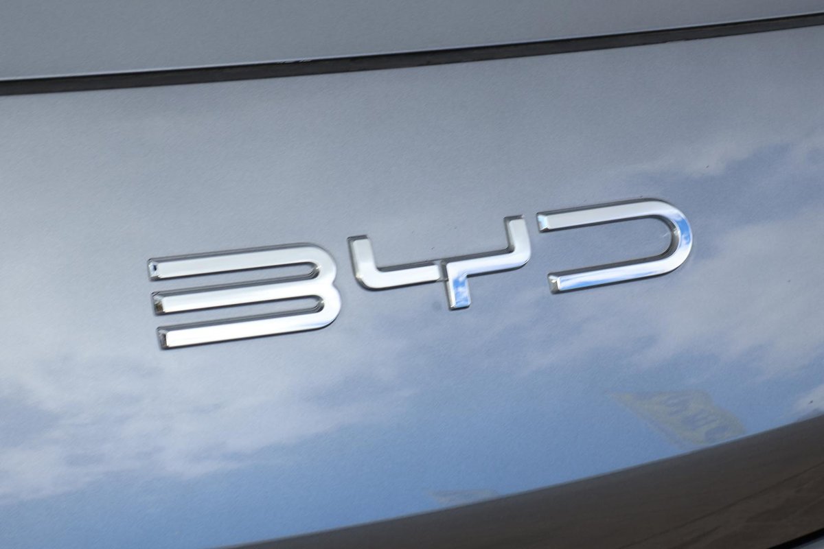 2024 BYD SEALION 6 Premium AWD image 35