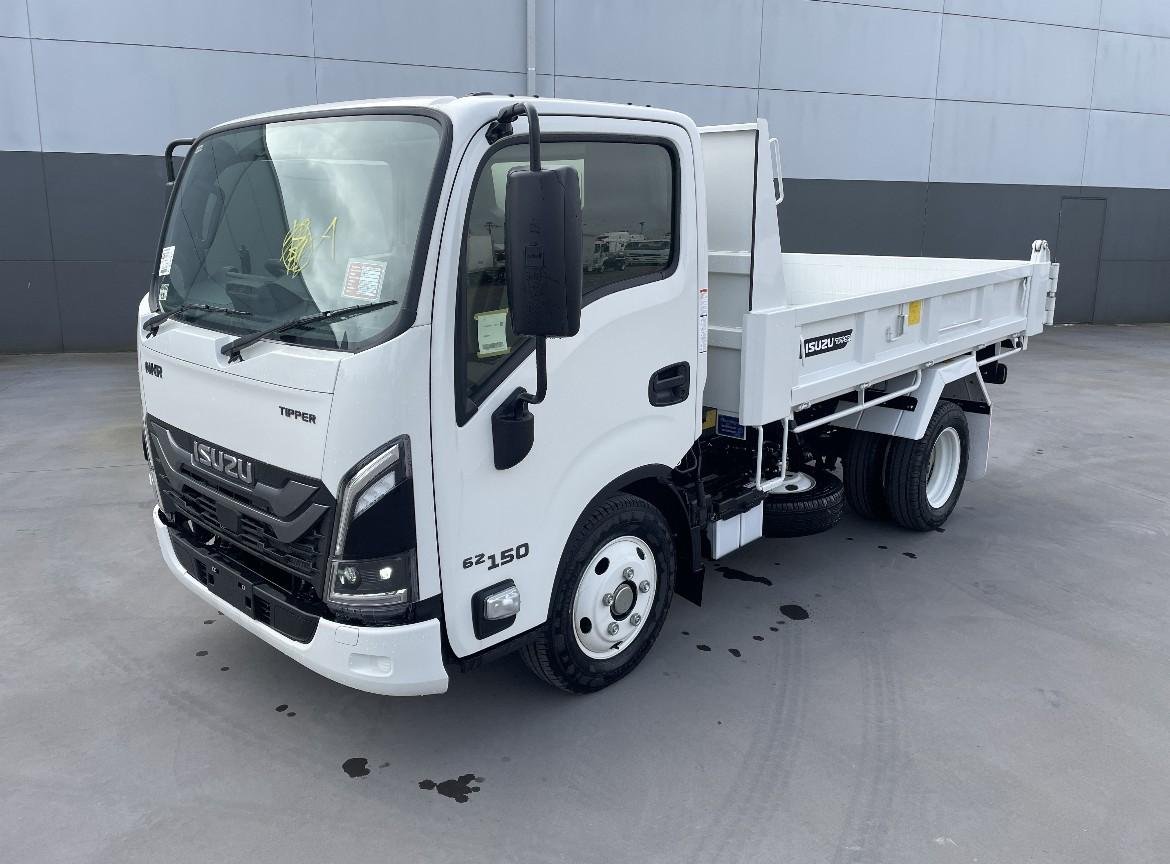 2025 Isuzu N Series NKR 62/45-150 DT D25 Tipper image 11