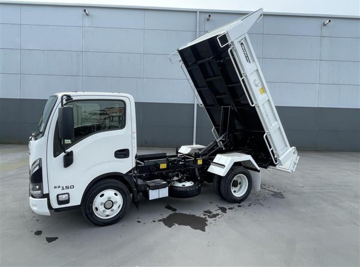 2025 Isuzu N Series NKR 62/45-150 DT D25 Tipper image 10