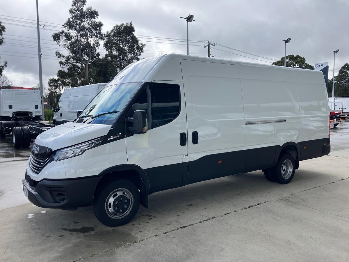2026 Iveco Daily 50C21V image 11