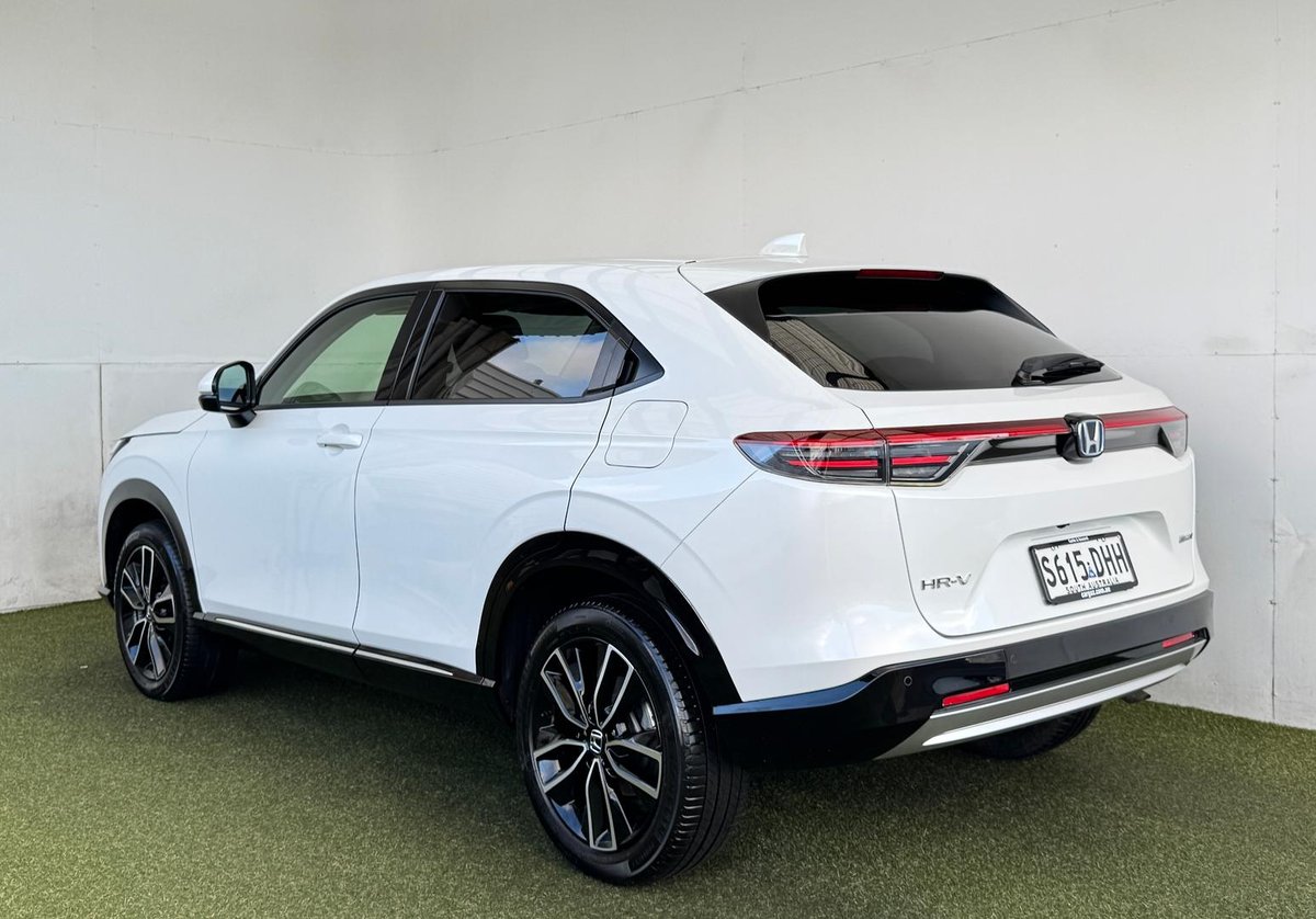 2024 Honda HR-V e:HEV X MY25 image 30