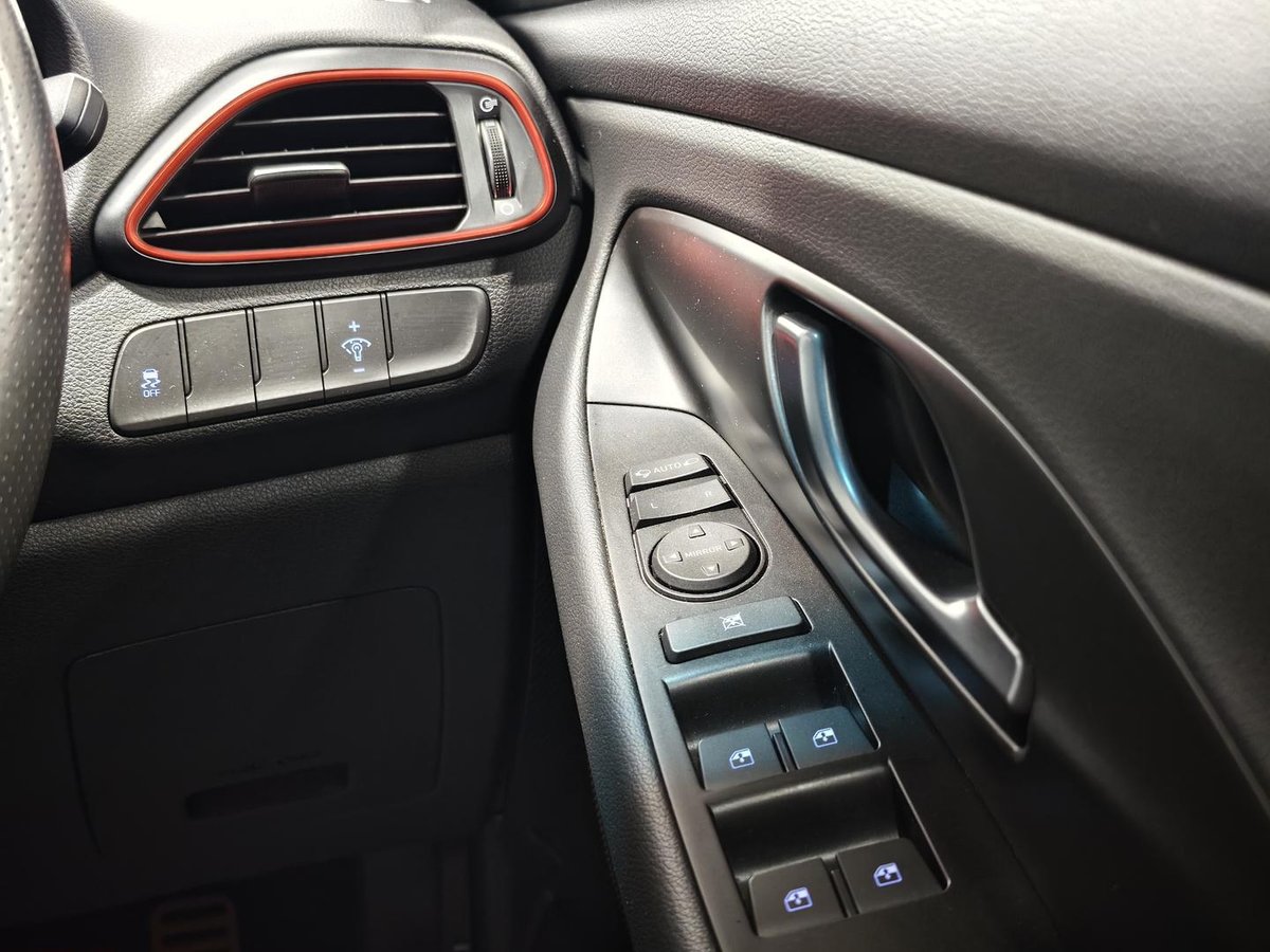 2020 Hyundai i30 N Line Premium PD.3 MY20 image 17