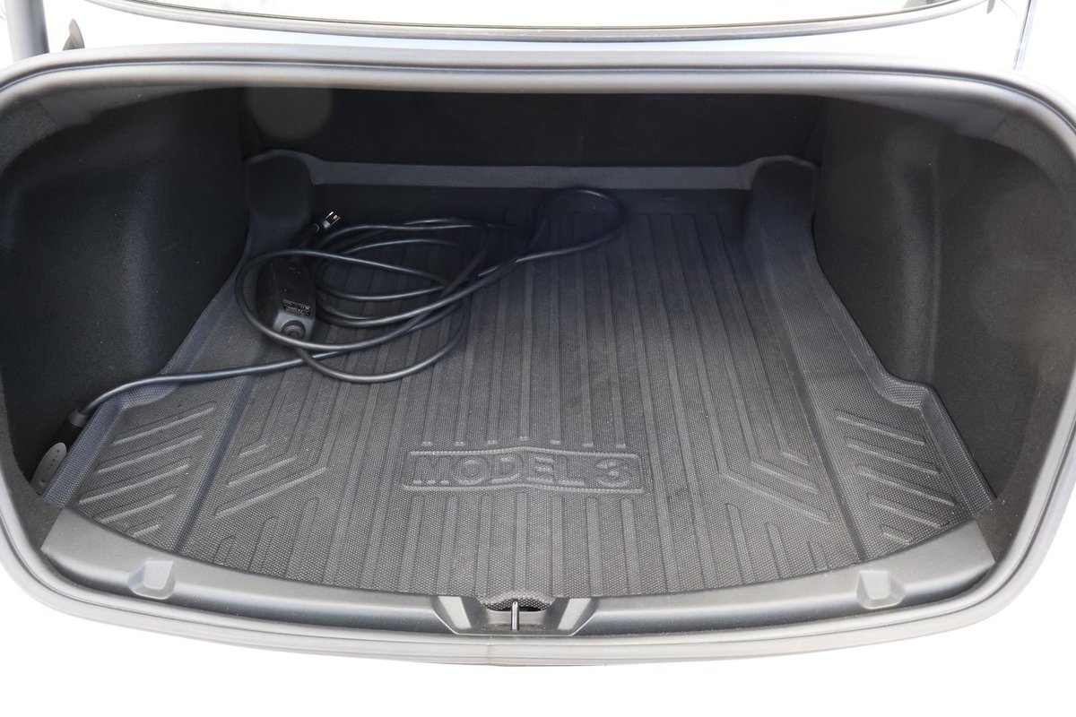 2022 Tesla Model 3 Long Range AWD image 27