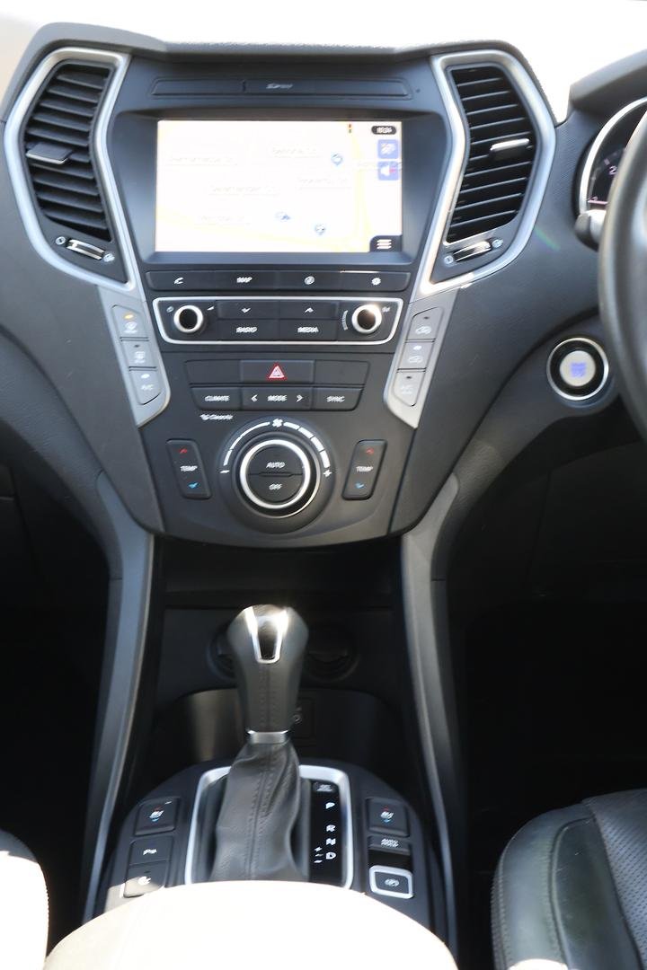 2016 Hyundai Santa Fe Highlander DM3 Series II MY17 4X4 On Demand image 20