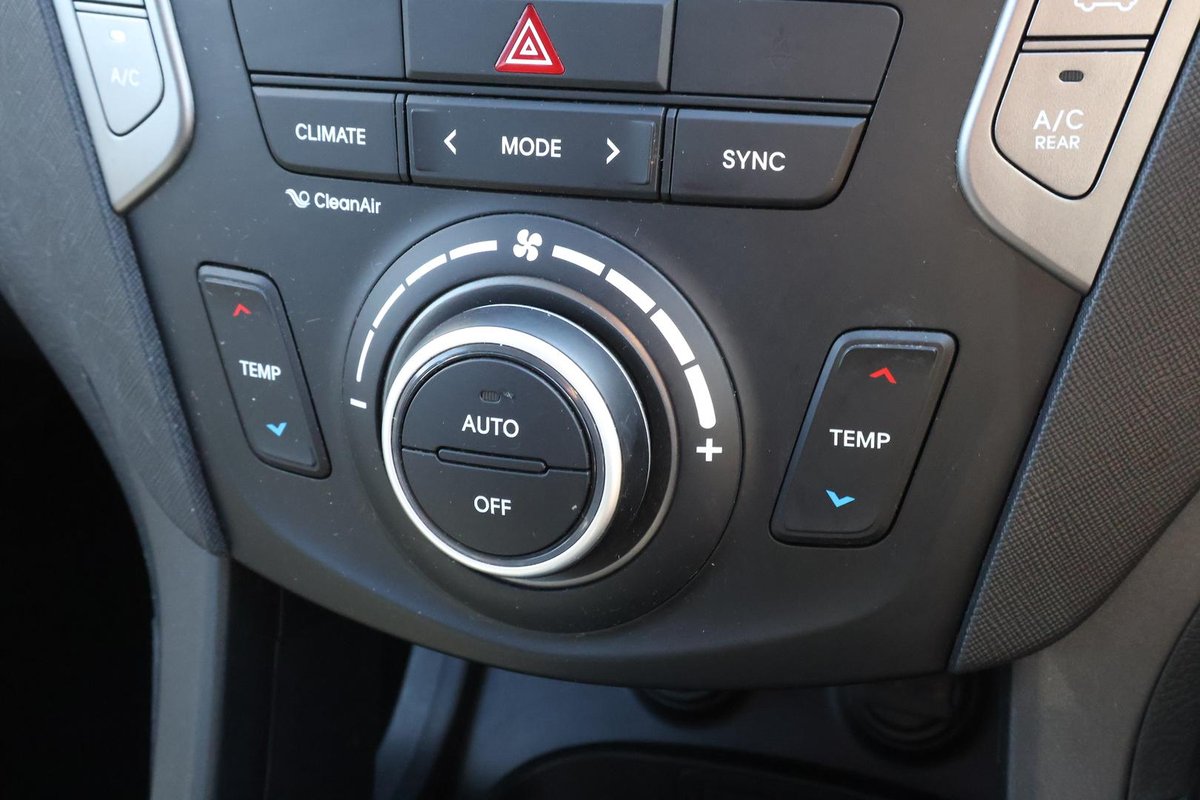 2016 Hyundai Santa Fe Highlander DM3 Series II MY17 4X4 On Demand image 22