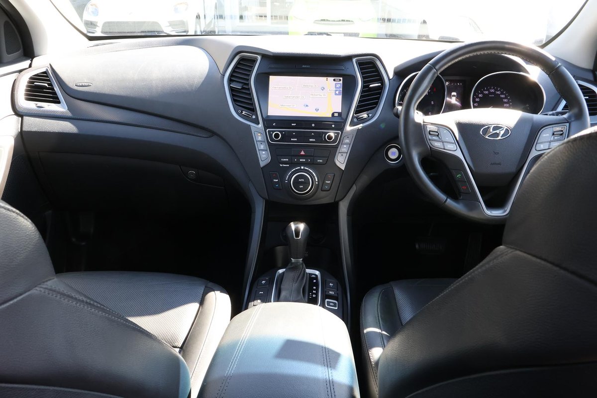 2016 Hyundai Santa Fe Highlander DM3 Series II MY17 4X4 On Demand image 9