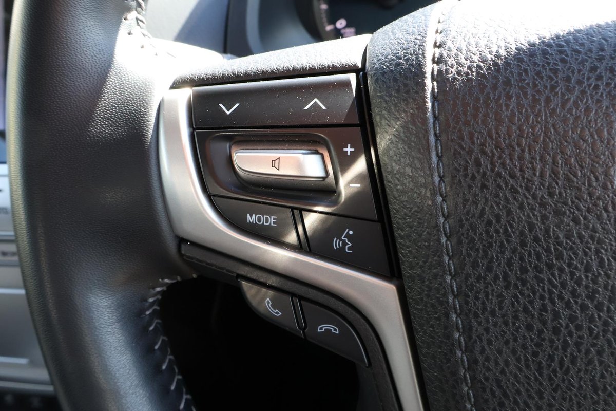 2021 Toyota Landcruiser Prado VX GDJ150R 4X4 Dual Range image 10