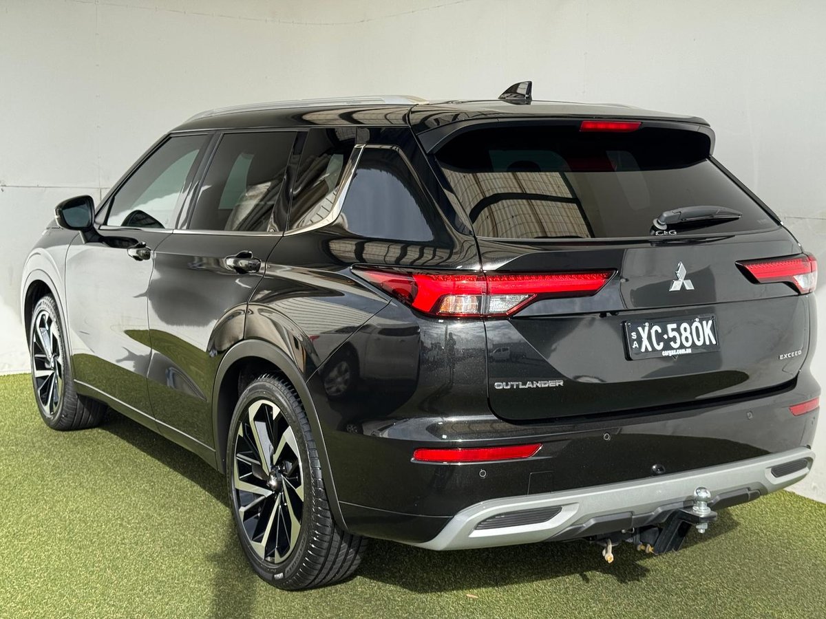 2022 Mitsubishi Outlander Exceed ZM MY22 AWD image 25