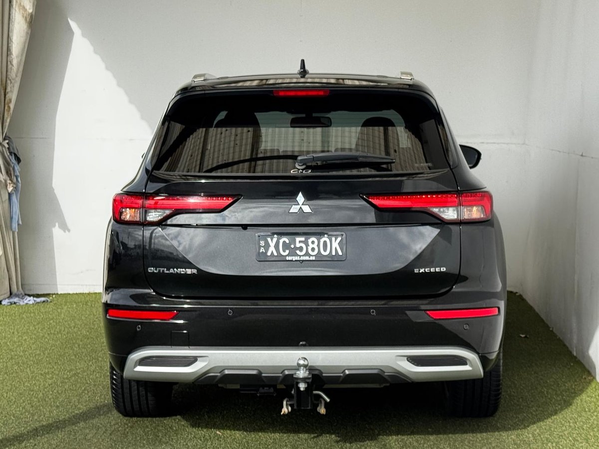 2022 Mitsubishi Outlander Exceed ZM MY22 AWD image 28
