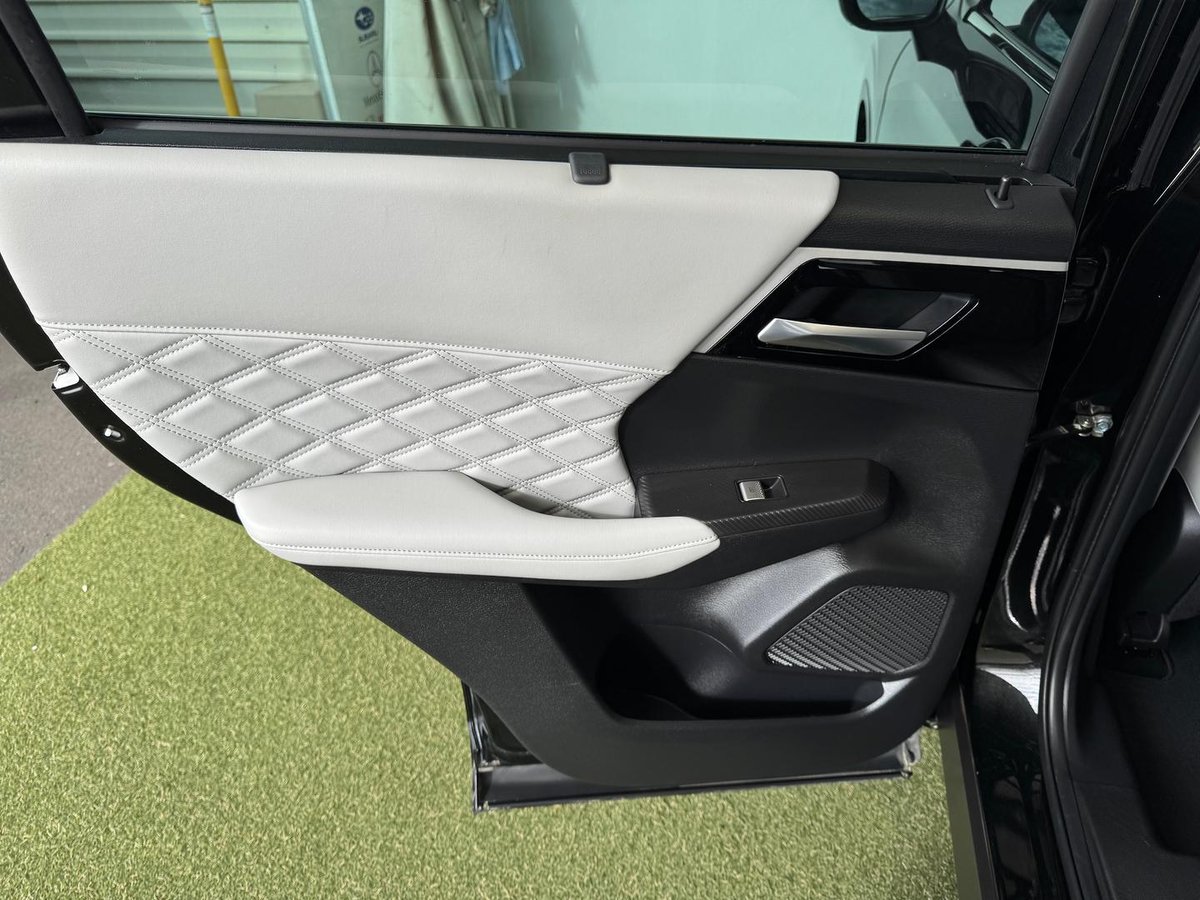 2022 Mitsubishi Outlander Exceed ZM MY22 AWD image 24