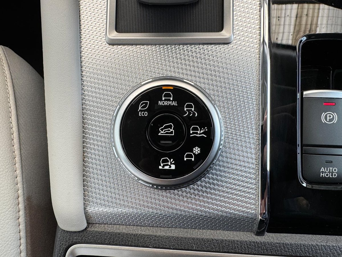 2022 Mitsubishi Outlander Exceed ZM MY22 AWD image 9