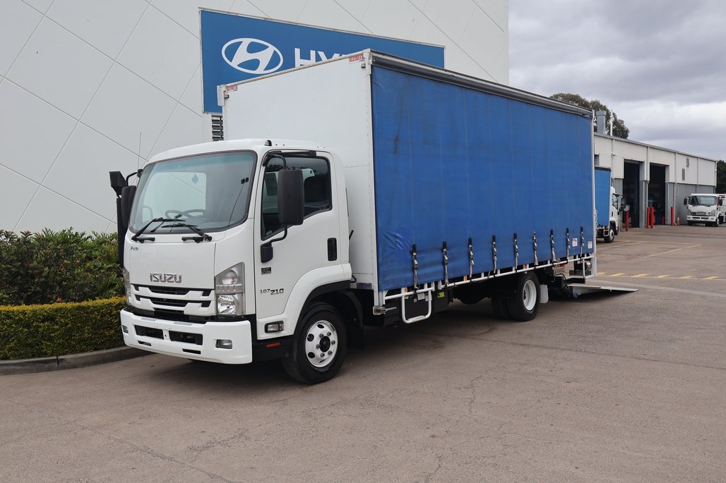 2018 Isuzu Frr