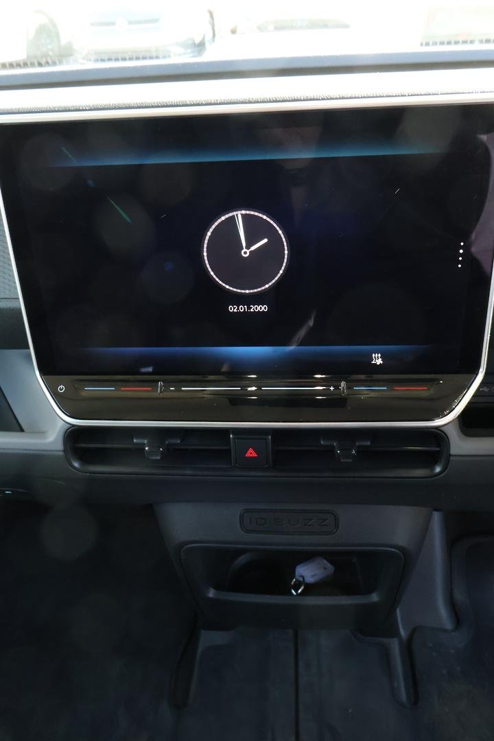 2025 Volkswagen ID. Buzz Cargo BEV550 EBN MY25 image 19