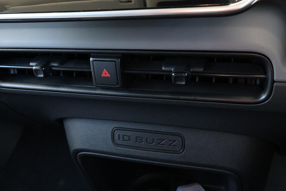 2025 Volkswagen ID. Buzz Cargo BEV550 EBN MY25 image 20