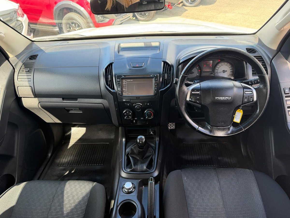 2017 Isuzu D-MAX SX MY17 4X4 Dual Range image 22