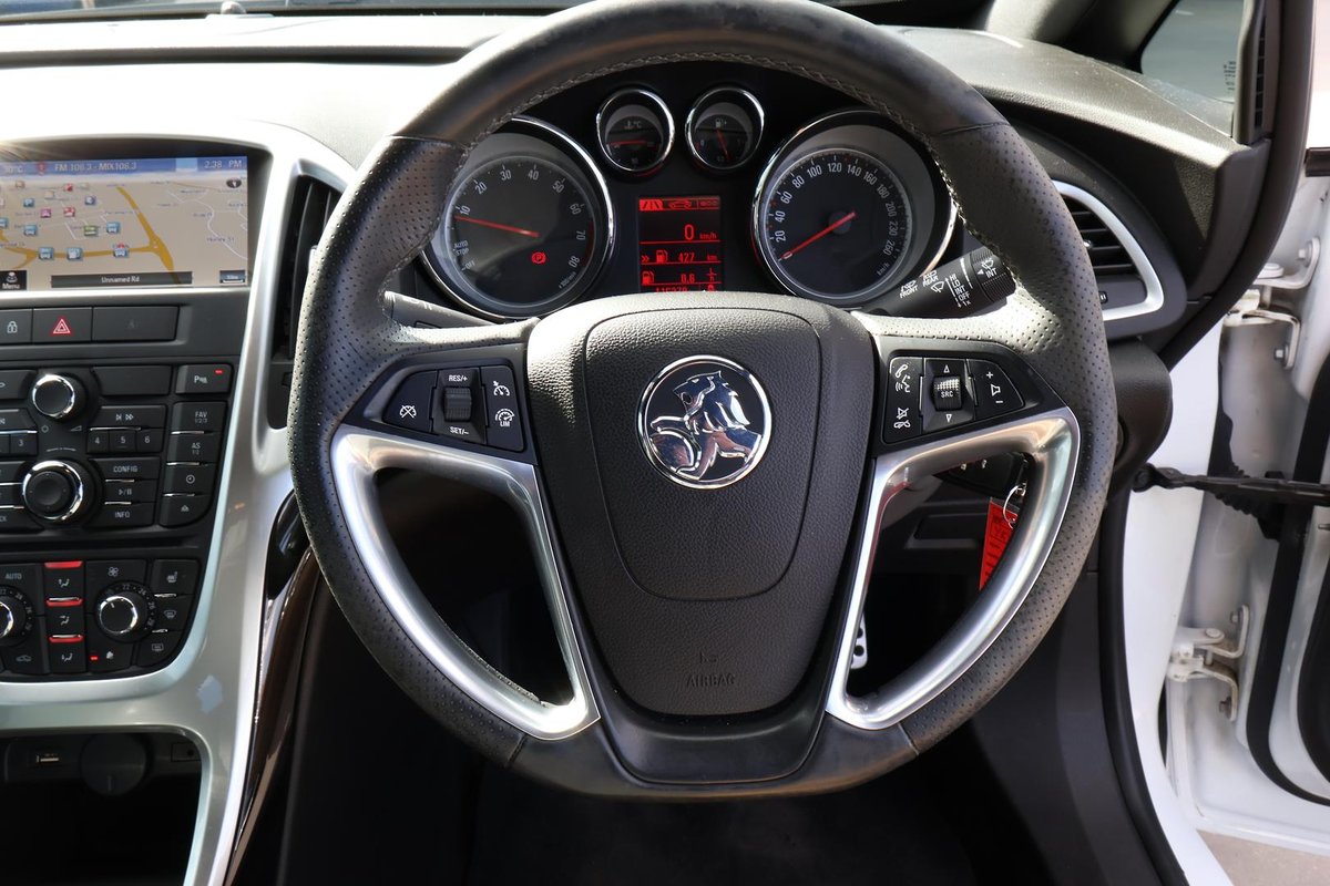 2015 Holden Astra GTC PJ MY15.5 image 8