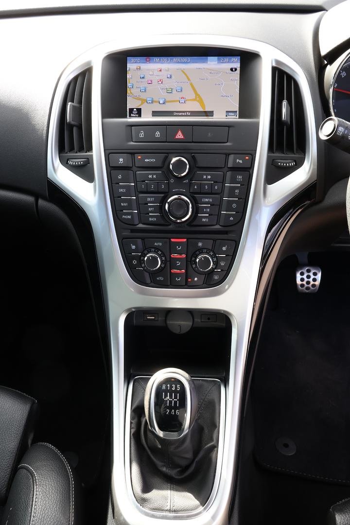 2015 Holden Astra GTC PJ MY15.5 image 14