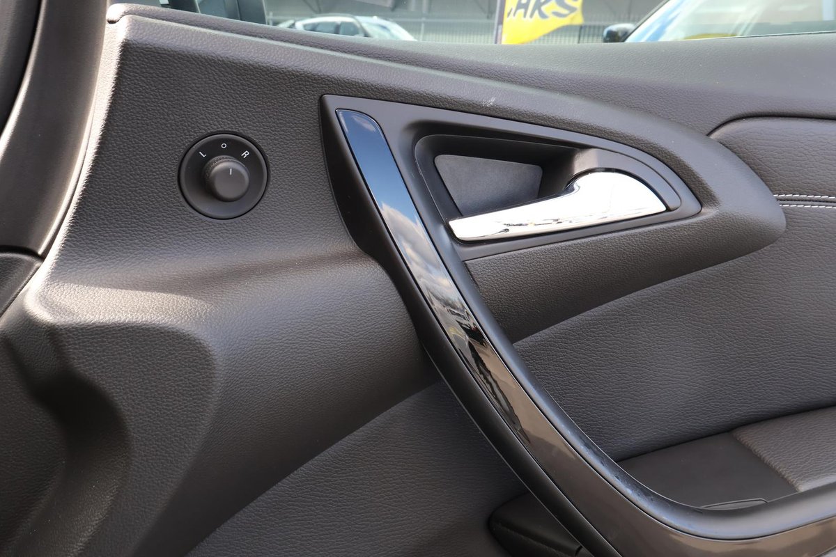 2015 Holden Astra GTC PJ MY15.5 image 18